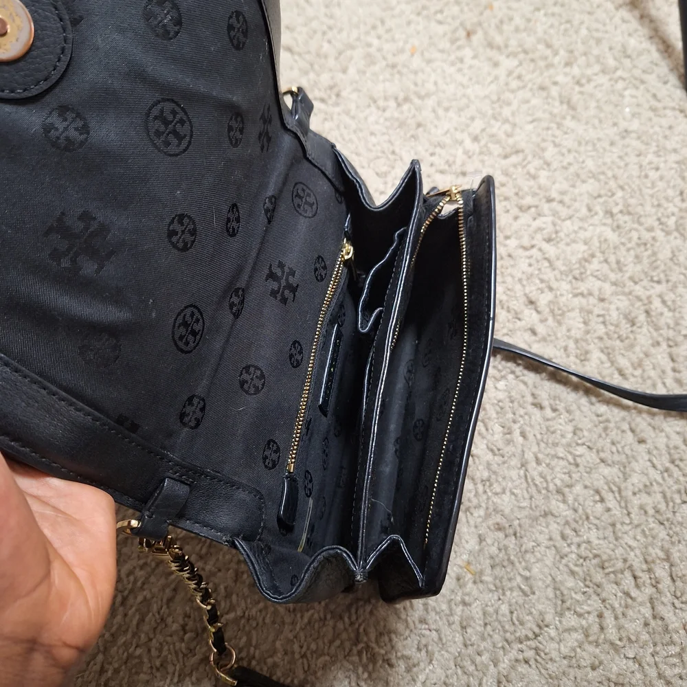 Tory Burch Black Crossbody Bag - Picture 7 of 11